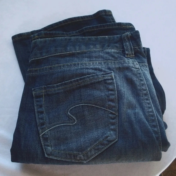 Maurices Ashlyn Bootcut Jeans Size 11/12 NWOT CONDITION NEVER WORN - Picture 2 of 7